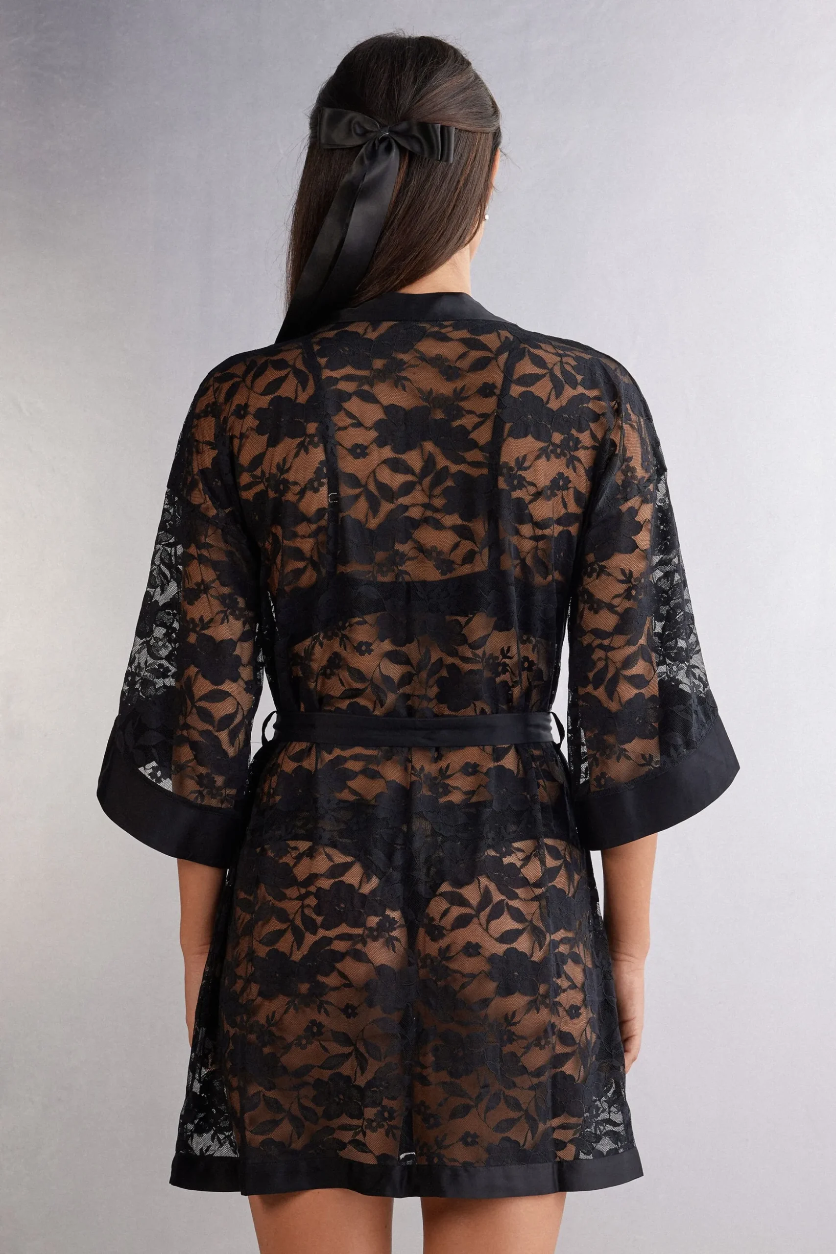 Kimono Pizzo e Raso The Art of Romance