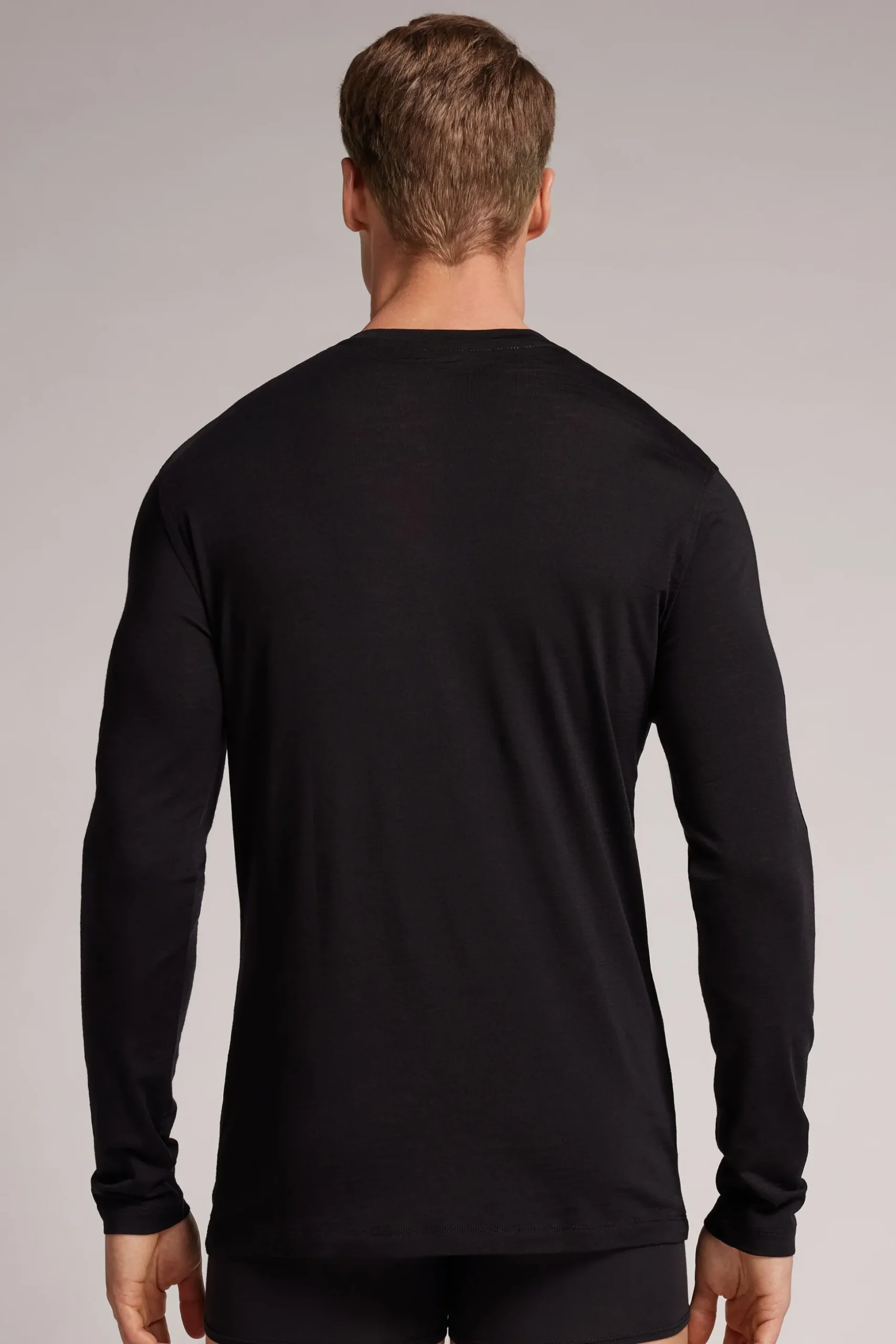 Maglia a Manica Lunga in Lana Merino Scollo Tondo
