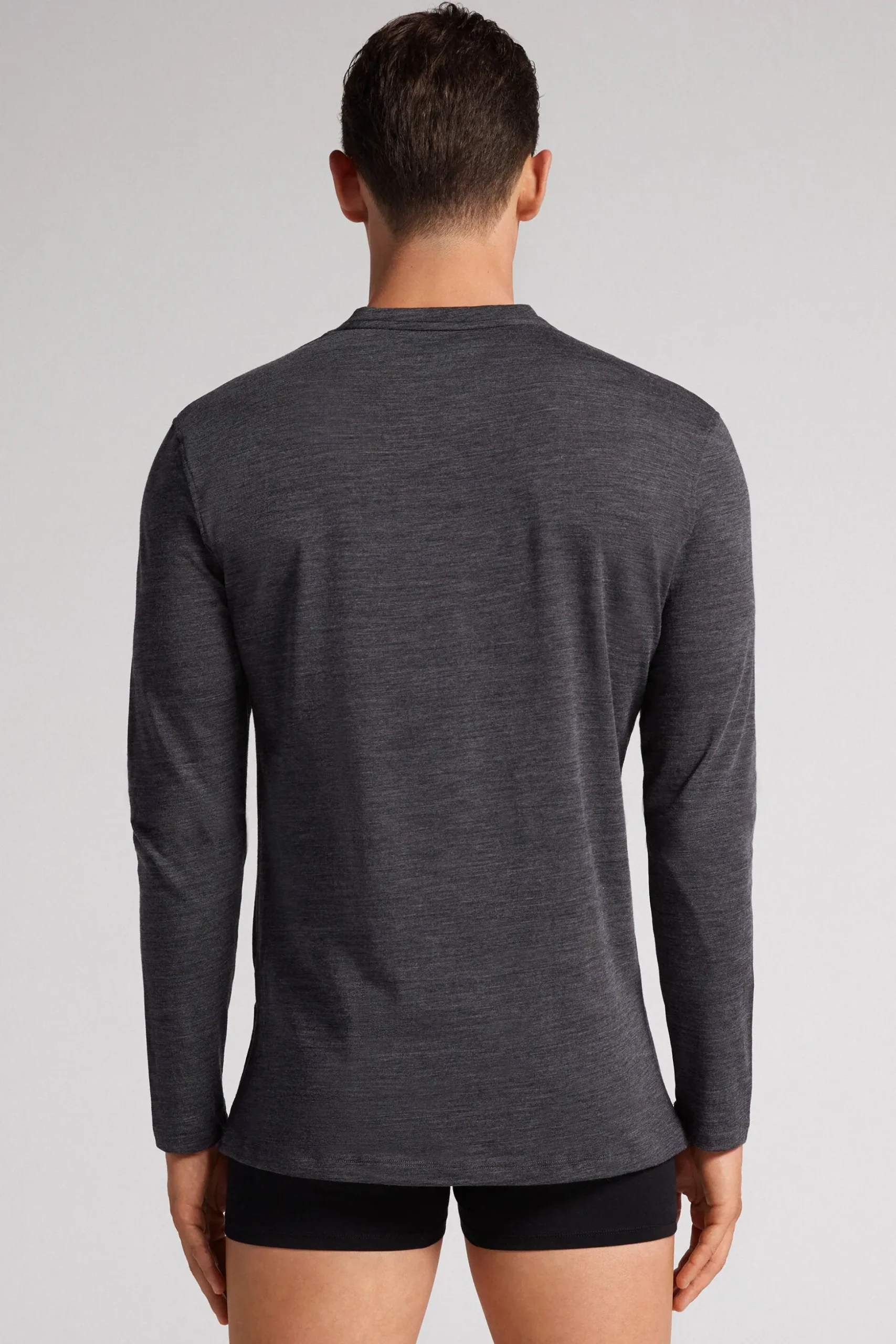 Maglia a Manica Lunga in Lana Merino Scollo Tondo