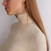 Maglia Collo Alto in Modal Light con Cashmere Lam&egrave;