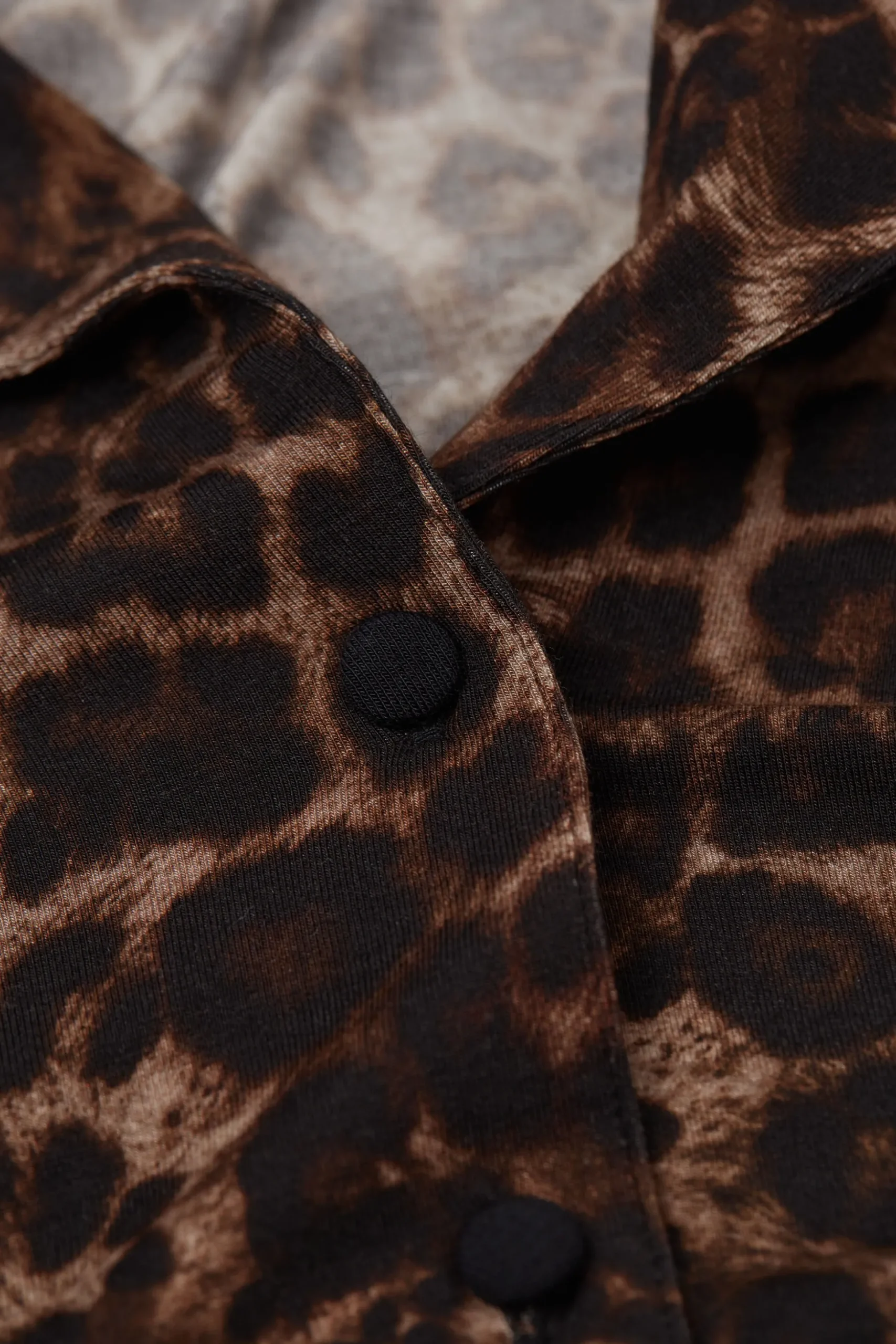 Maglia Manica Lunga Aperta Davanti Modal Luxurious Leopard