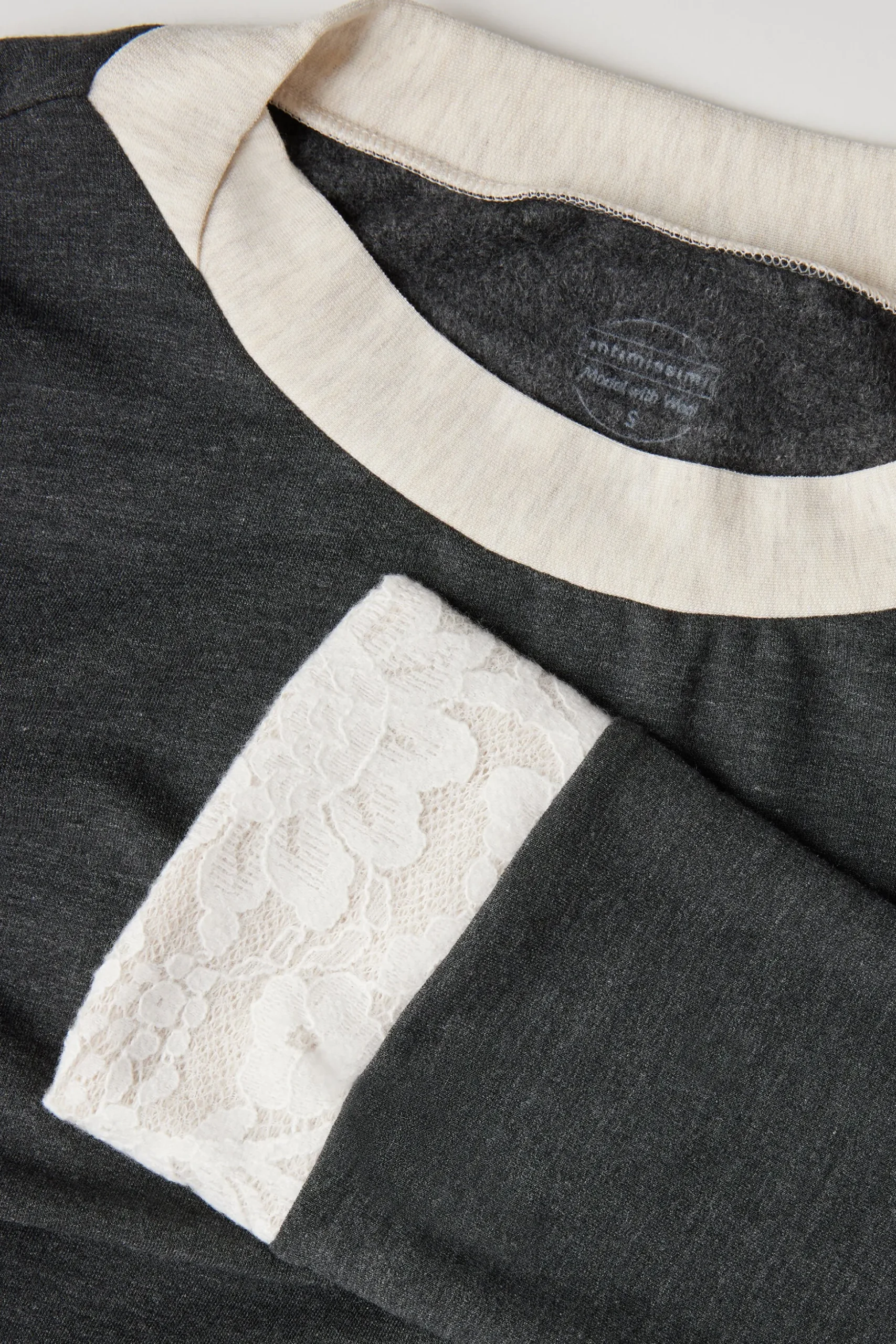 Maglia Manica Lunga con Scollo a Barchetta Baby It's Cold Outside
