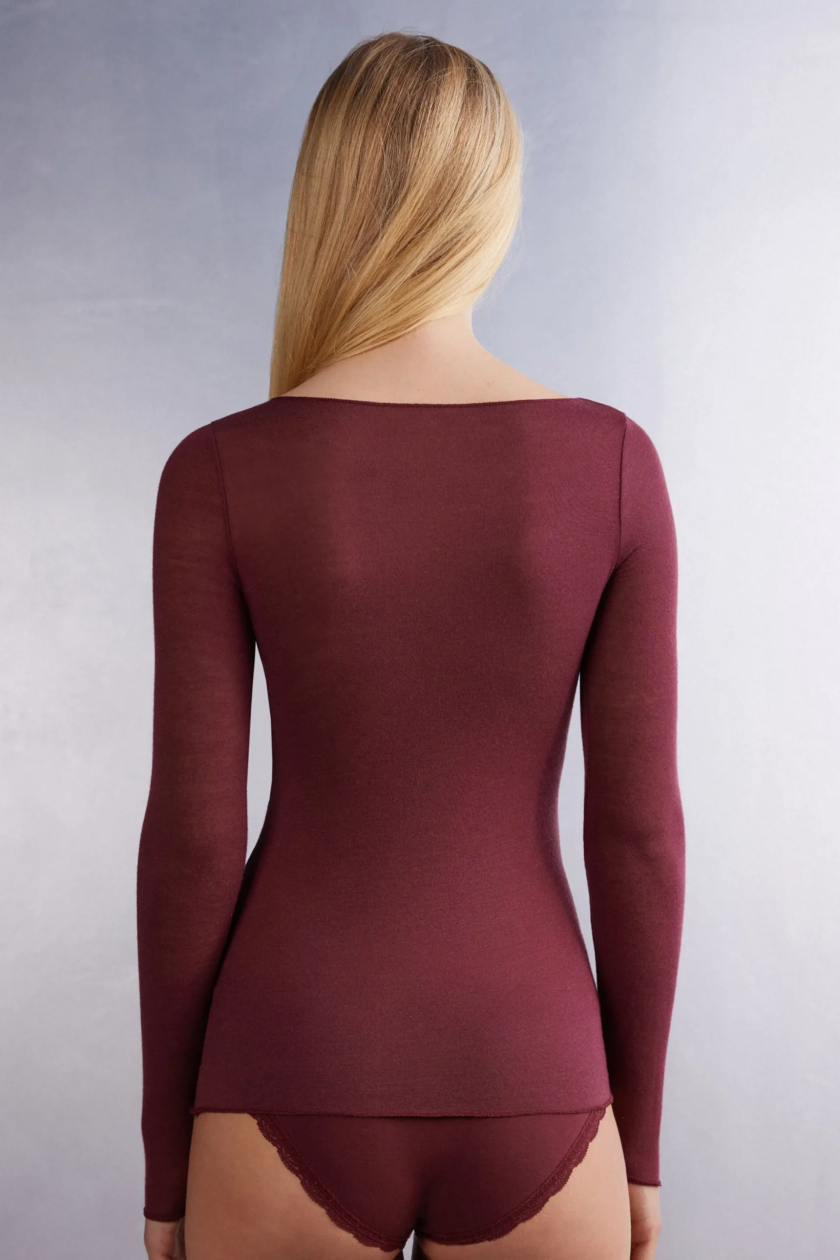 Maglia Manica Lunga in Modal con Cashmere e Scollo a Barchetta