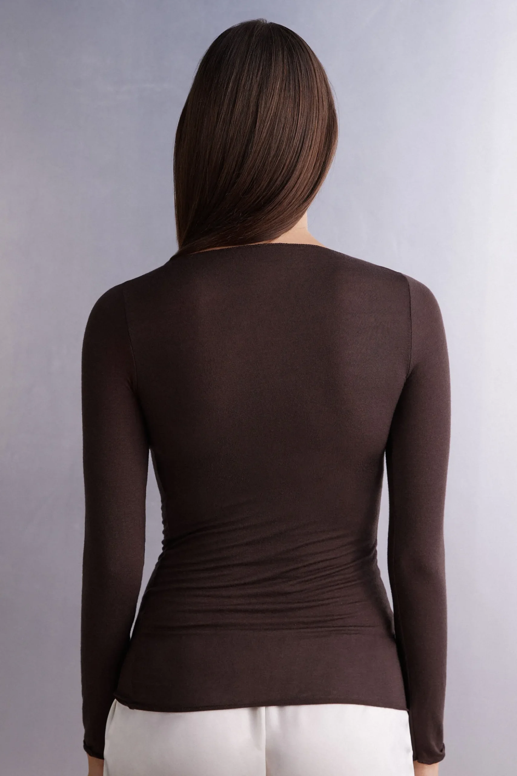 Maglia Manica Lunga in Modal con Cashmere e Scollo a Barchetta