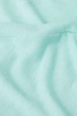 Maglia Scollo a V in Modal Ultralight con Cashmere