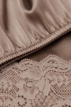 Pantaloncino in Seta con Pizzo