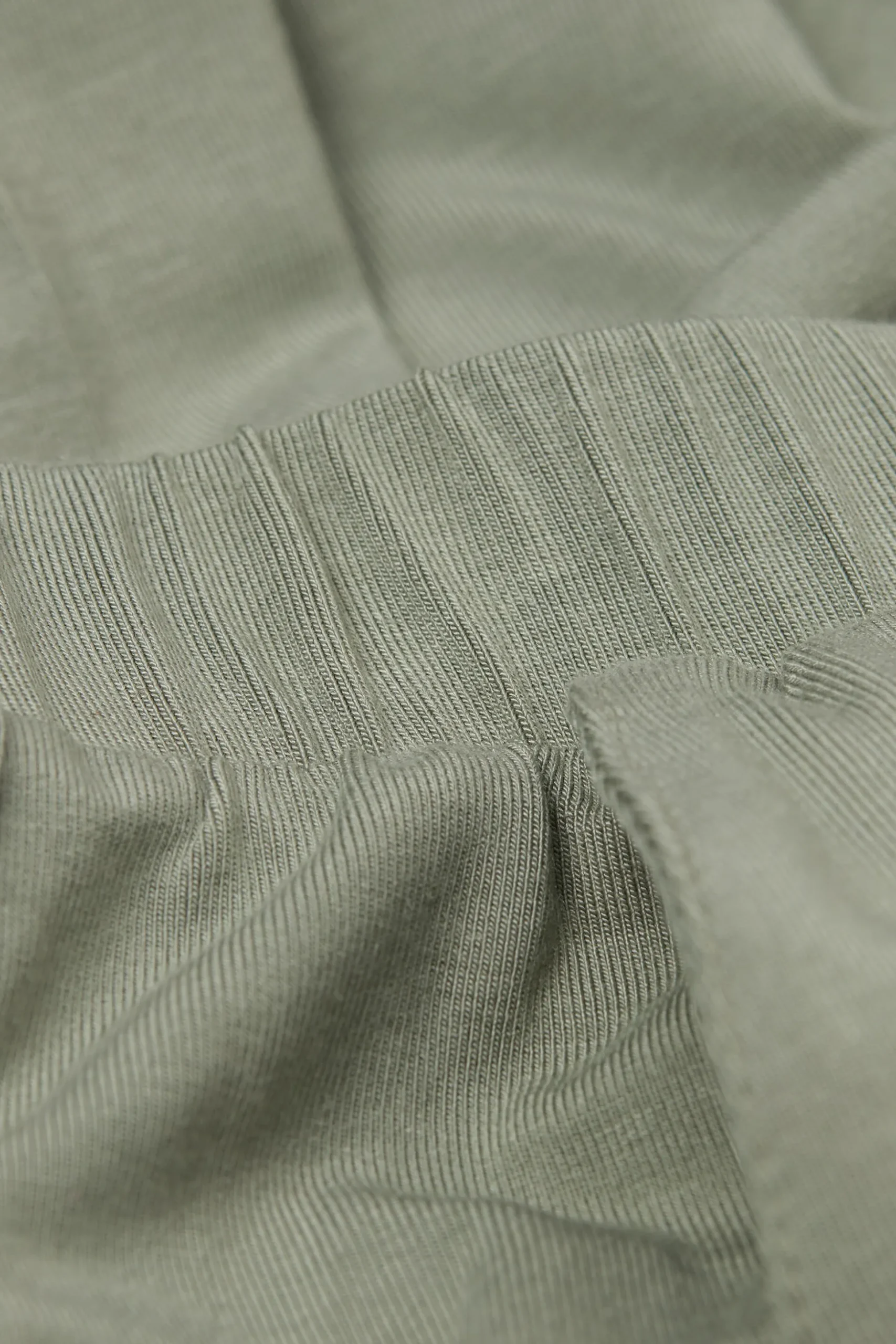 Pantaloni Lunghi in Modal Satin Details
