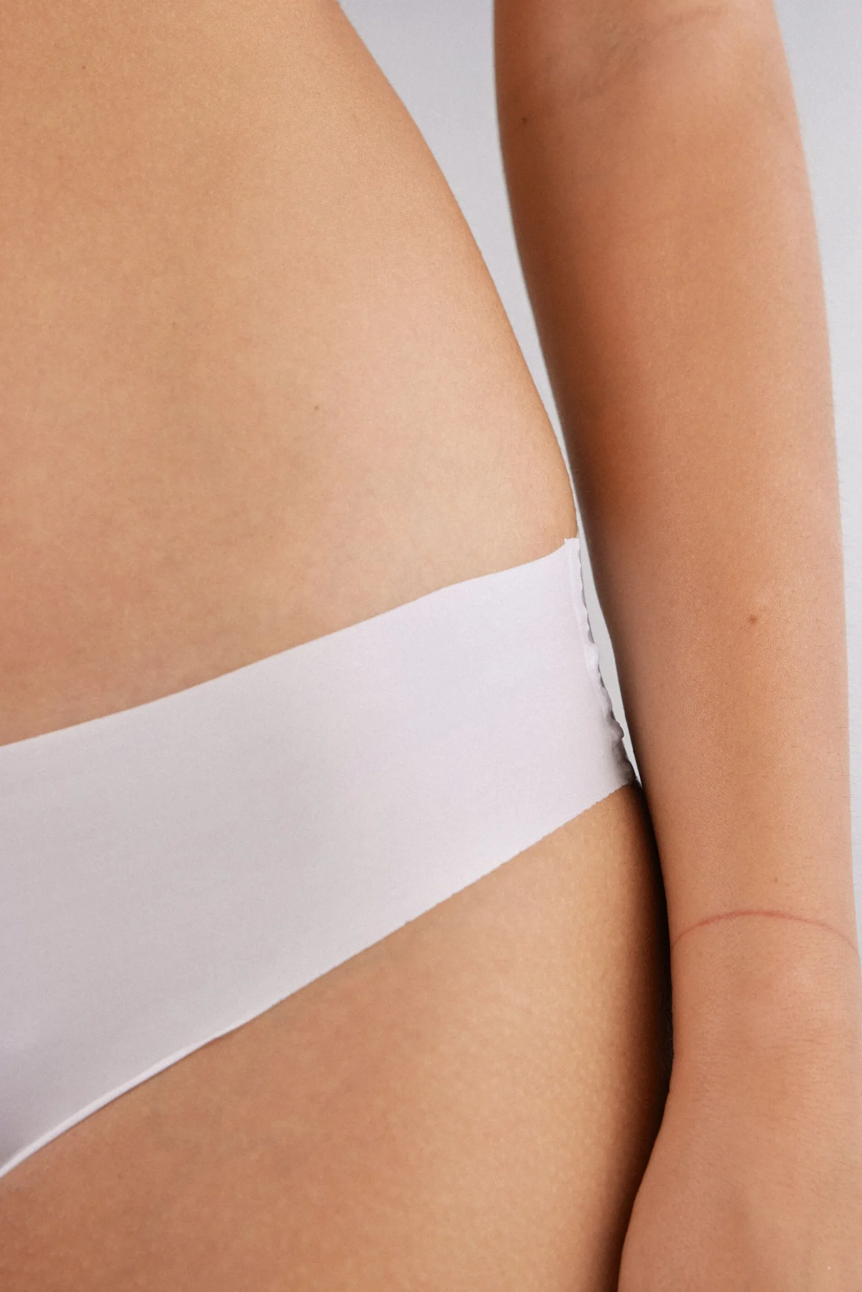 Slip in Microfibra Senza Cuciture