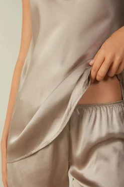 Top in Raso di Seta con Scollo a V